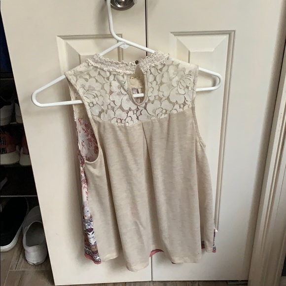 tank top - Picture 2 of 2